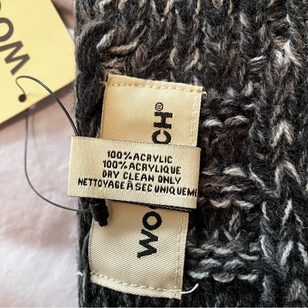 Woolrich Black and Gray Marled Cable Knit Scarf
